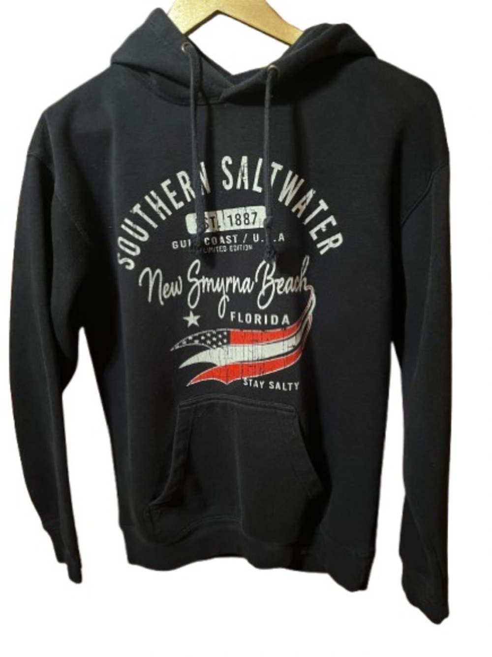 Pacific &Co. Southern Saltwater Graphic Pullover The Perfect Hoodie Size Medium